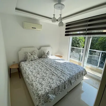 17 Kleopatra * Alanya